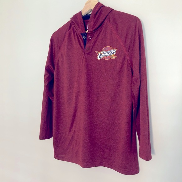 NBA Cleveland Cavs Youth Dri Fit Lightweight 14-16 Top - Picture 3 of 10